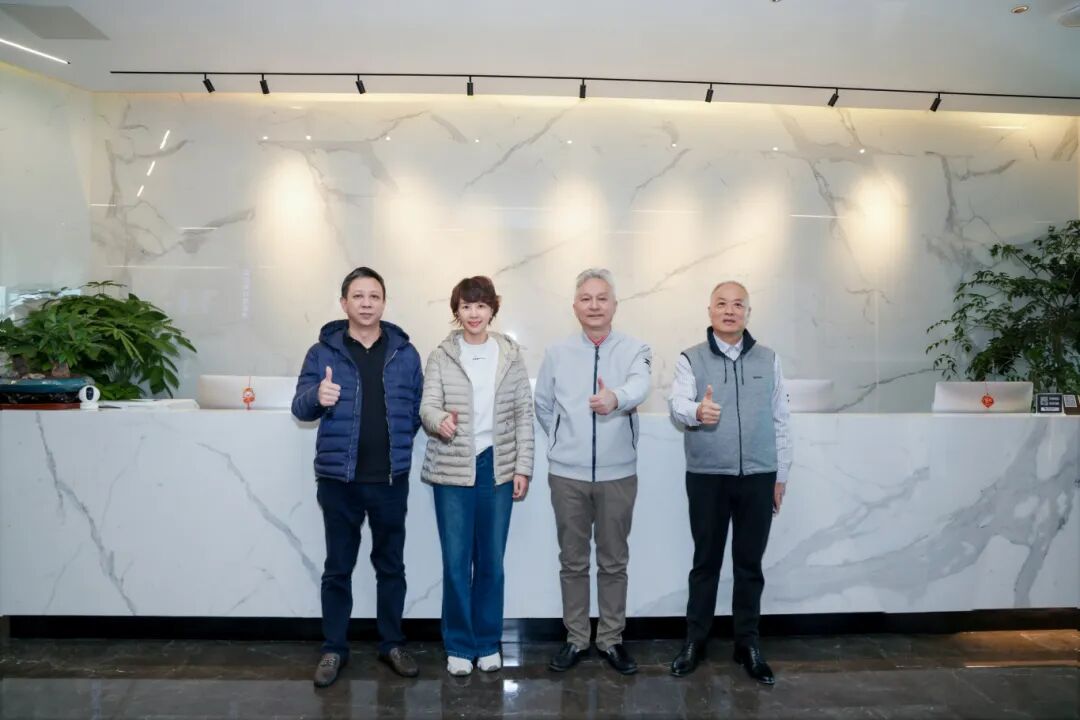 1775545928252418.jpg 121.jpg